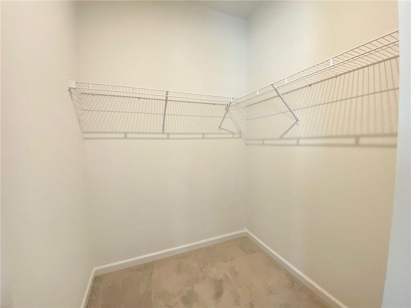 Spacious, unfurnished interior of a new home in , Lilburn (Image 41).