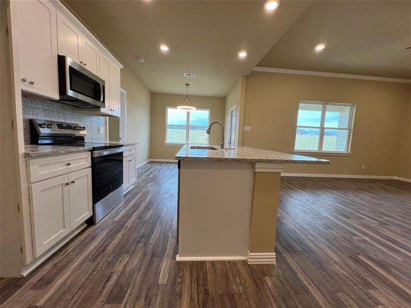 Kitchen, Dining and Living