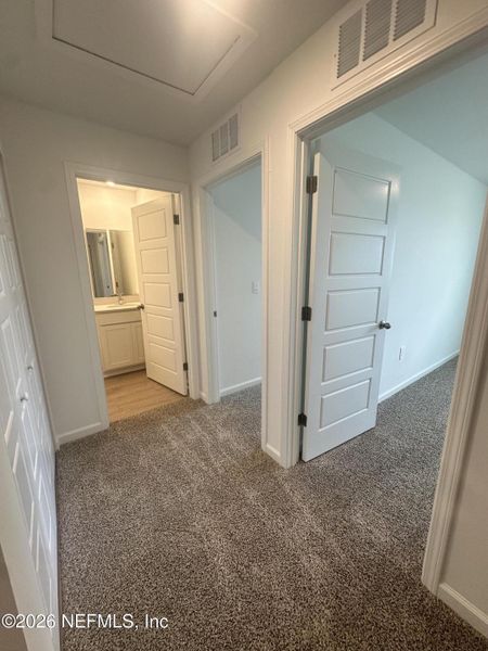 Spacious, unfurnished interior of a new home in Rookery, Green Cove Springs (Image 38).