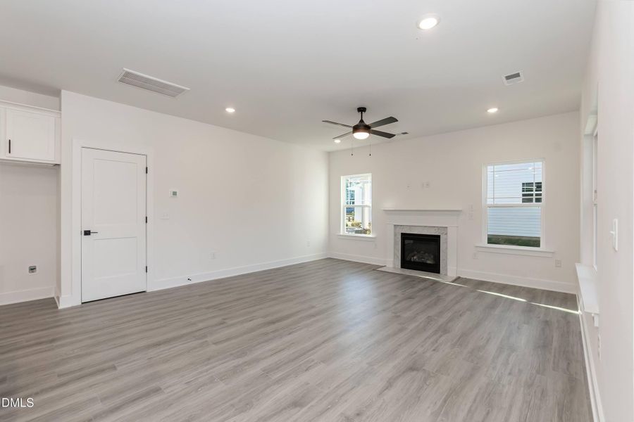 315 New Twin Branch 315 New Twin Branch