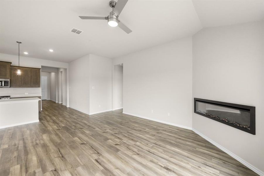 DFW-Meadow Park-Concept 1790-7417 Lavender Lane- Living Room -Risewell Homes-2