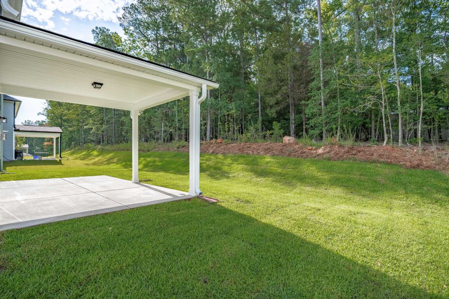 Exterior details and patio area of a home in Carriage Estates, Lexington (Image 24).