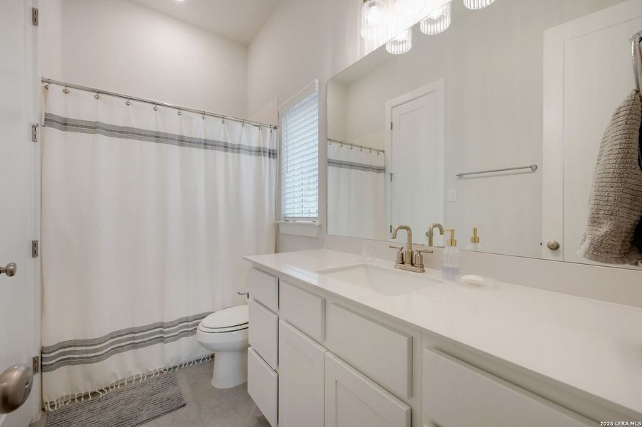 Furnished interior view inside a new home in Ventana, Bulverde (Image 6).