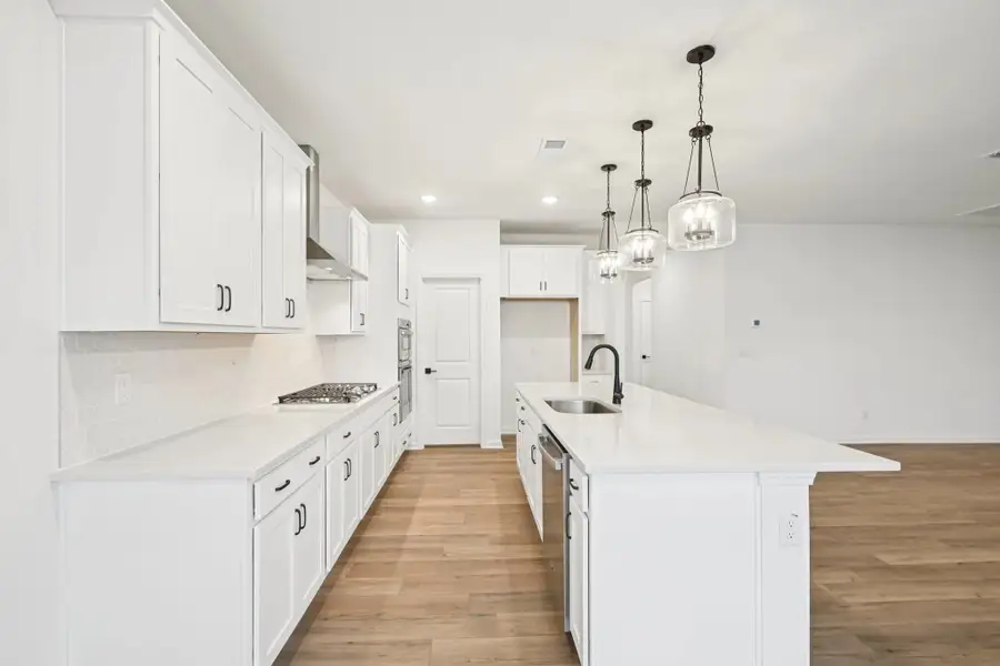 Representative images and renderings are for illustrative purposes. Actual structural options and design finishes of home may vary. Representative images and renderings are for illustrative purposes. Actual structural options and design finishes of home may vary.