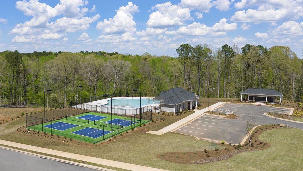 Image 40 of a home in Estates at Deer Hollow.