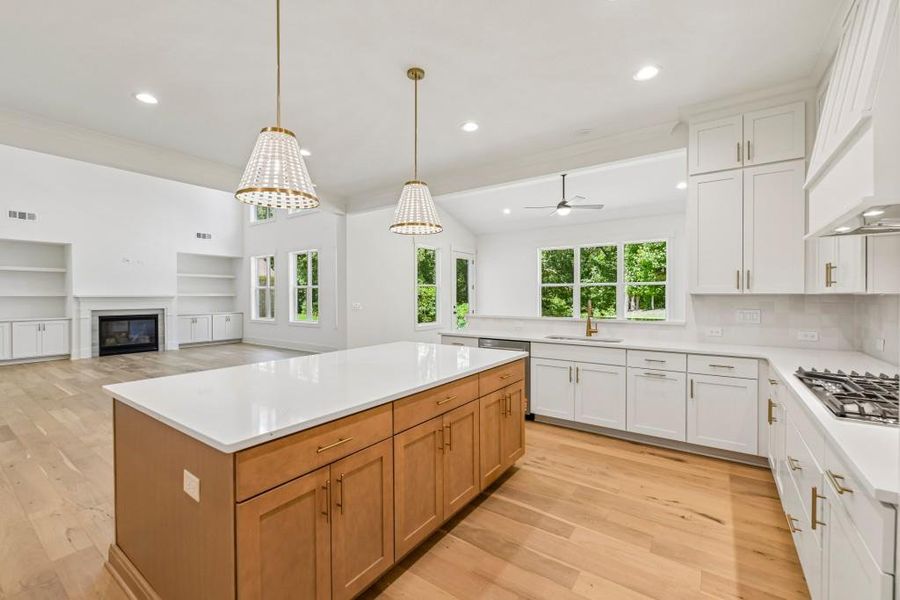Furnished interior view inside a new home in White Post on Lake Lanier, Gainesville (Image 10).