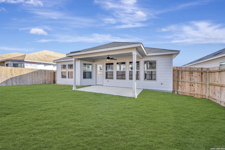 Exterior details and patio area of a home in Greenspoint Heights, Seguin (Image 4).