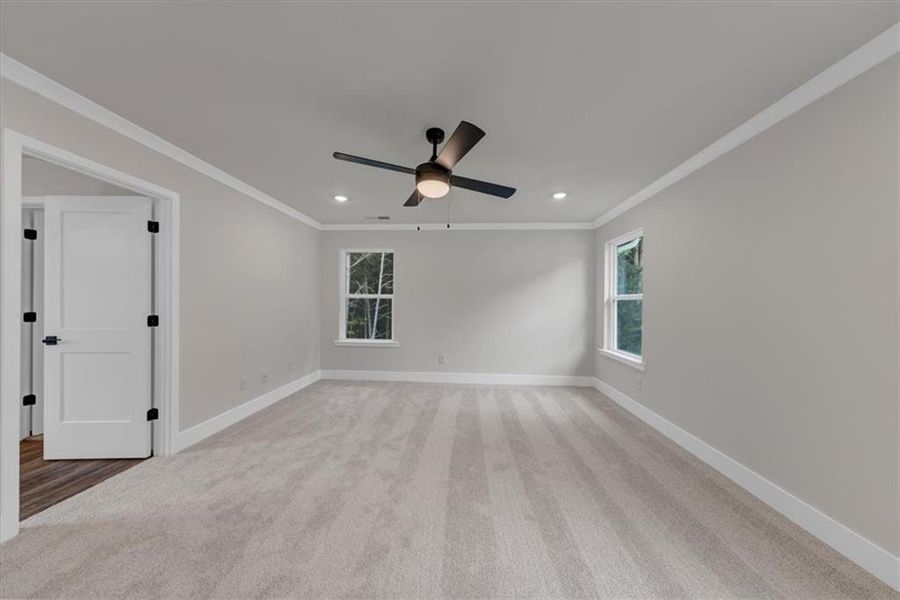 Spacious, unfurnished interior of a new home in Canterbury Villas, Carrollton (Image 23).