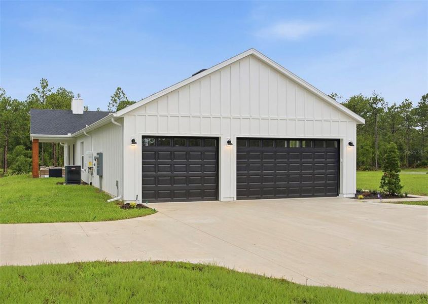 Front exterior of a new home in , Dunnellon, FL, highlighting curb appeal (Image 1). Front exterior of a new home in , Dunnellon, FL, highlighting curb appeal (Image 1).