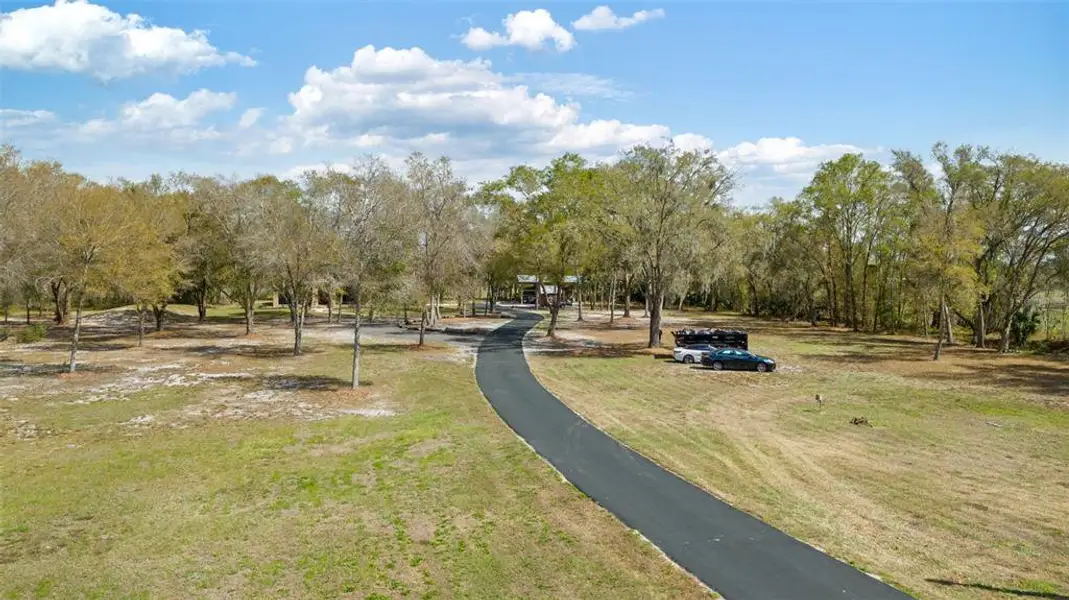 Natural landscape and outdoor views near  in Plant City (Image 31).