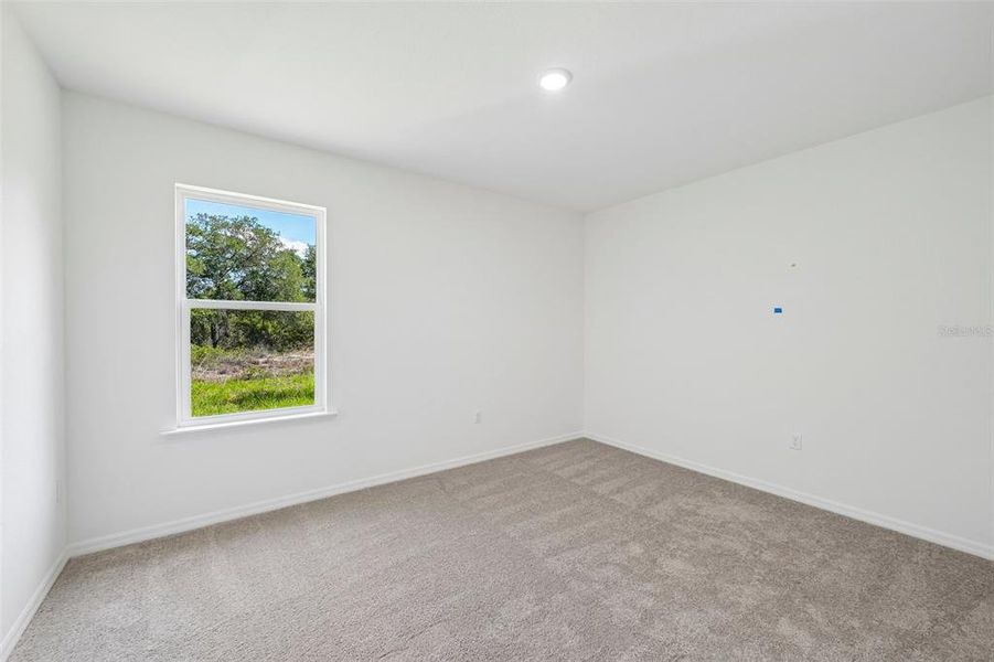 Spacious, unfurnished interior of a new home in Gulf Cove, Port Charlotte (Image 19). Spacious, unfurnished interior of a new home in Gulf Cove, Port Charlotte (Image 19).