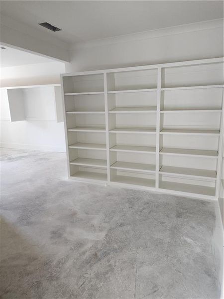 Spacious, unfurnished interior of a new home in , Flowery Branch (Image 5). Spacious, unfurnished interior of a new home in , Flowery Branch (Image 5).