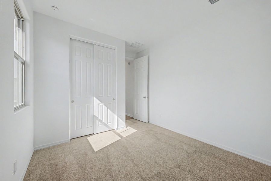 Spacious, unfurnished interior of a new home in Empire Pointe, Queen Creek (Image 12). Spacious, unfurnished interior of a new home in Empire Pointe, Queen Creek (Image 12).