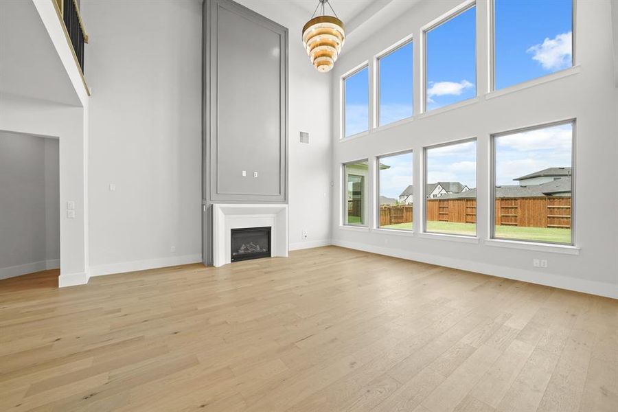 Displayed photo represents a comparable floorplan and is not of the actual property.