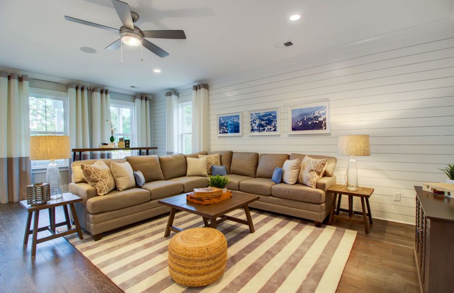 Representative furnished interior of a home built from the Poplar by Pulte Homes in Long Savanna, Charleston (Image 19).