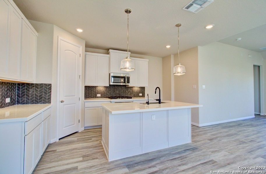 Furnished interior view inside a new home in Meyer Ranch - Enclave, New Braunfels (Image 8).