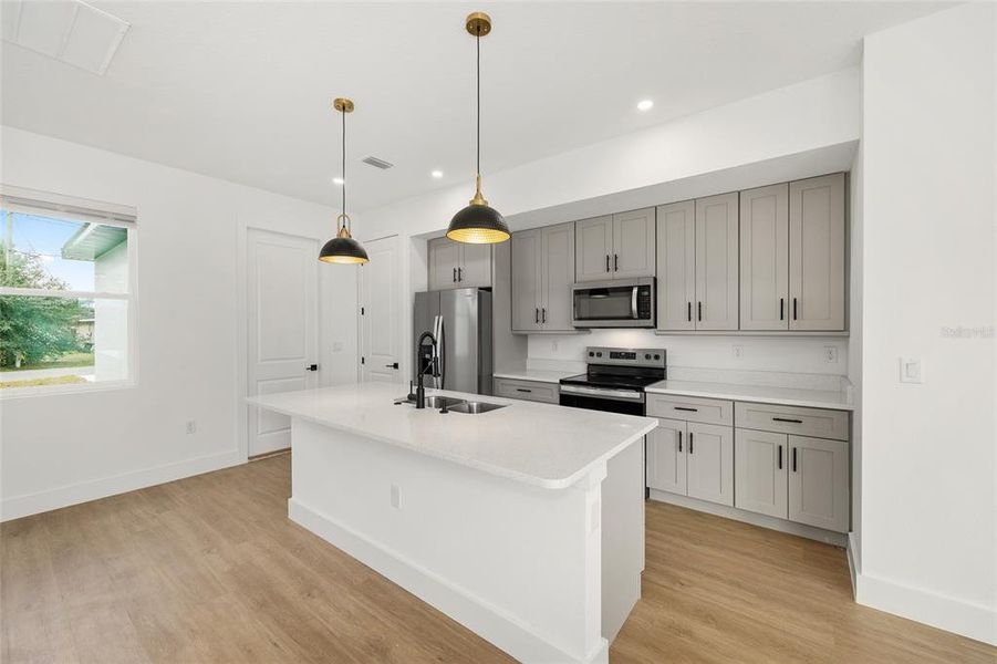 Furnished interior view inside a new home in , Ocala (Image 8).