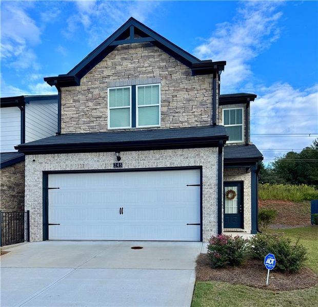 Image 25 of a home in .