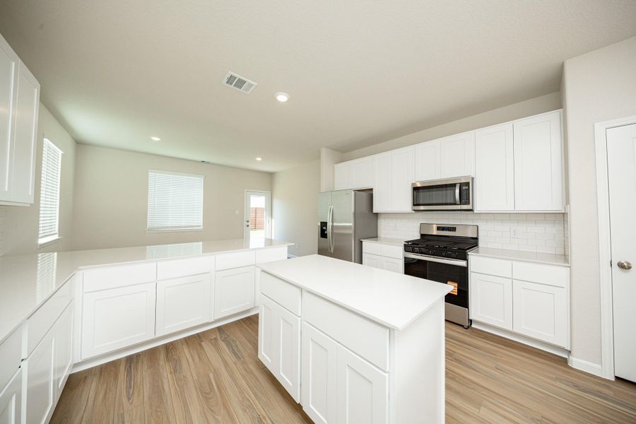 Furnished interior view inside a new home in Bammel Oaks, Houston (Image 8).