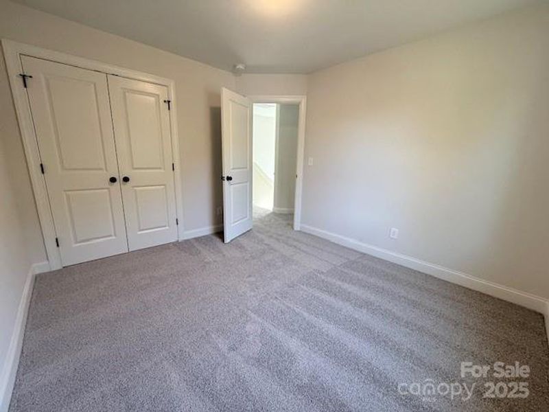 Spacious, unfurnished interior of a new home in , Gastonia (Image 40).