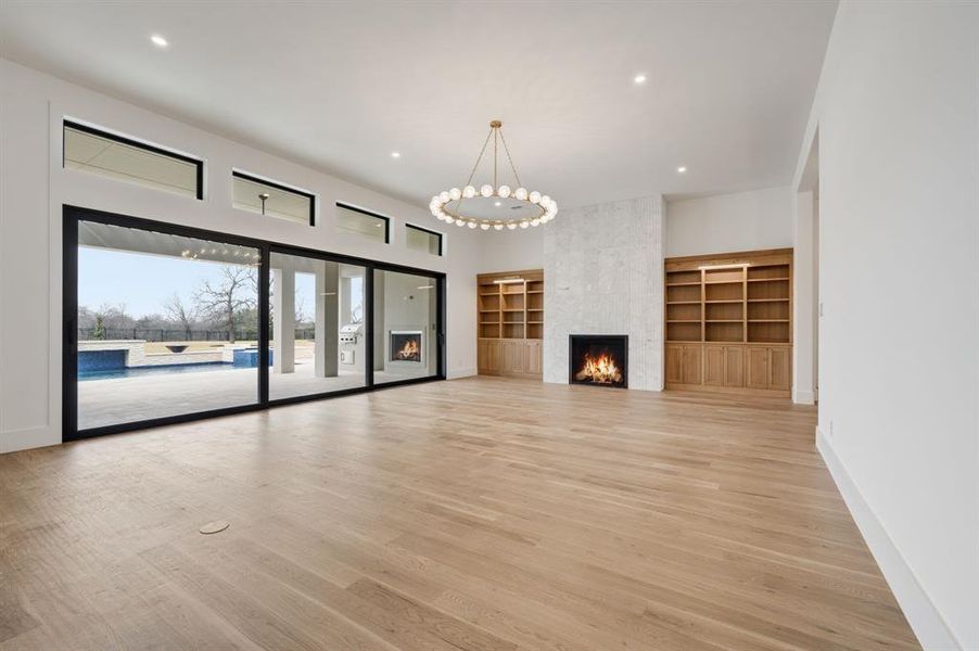 Spacious, unfurnished interior of a new home in Fleming Pointe, Fort Worth (Image 23).