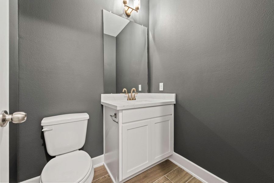 Furnished interior view inside a new home in Cross Creek West - 55', Fulshear (Image 10).