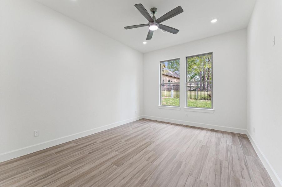 Spacious, unfurnished interior of a new home in , Montgomery (Image 18).