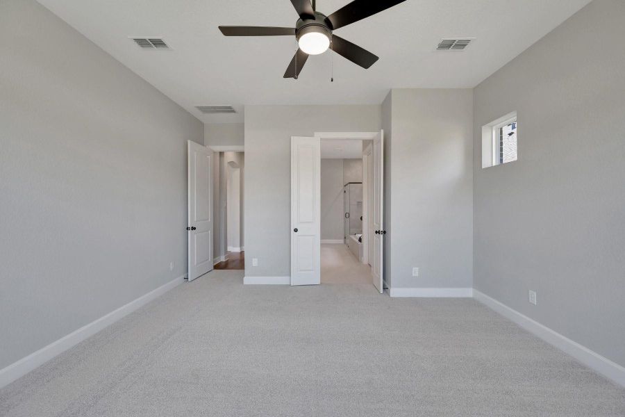 Spacious, unfurnished interior of a new home in Grand Central Park - Ascent Collection, Conroe (Image 27). Spacious, unfurnished interior of a new home in Grand Central Park - Ascent Collection, Conroe (Image 27).