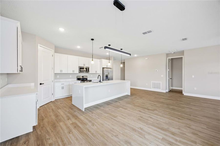 Furnished interior view inside a new home in , Winter Haven (Image 7).