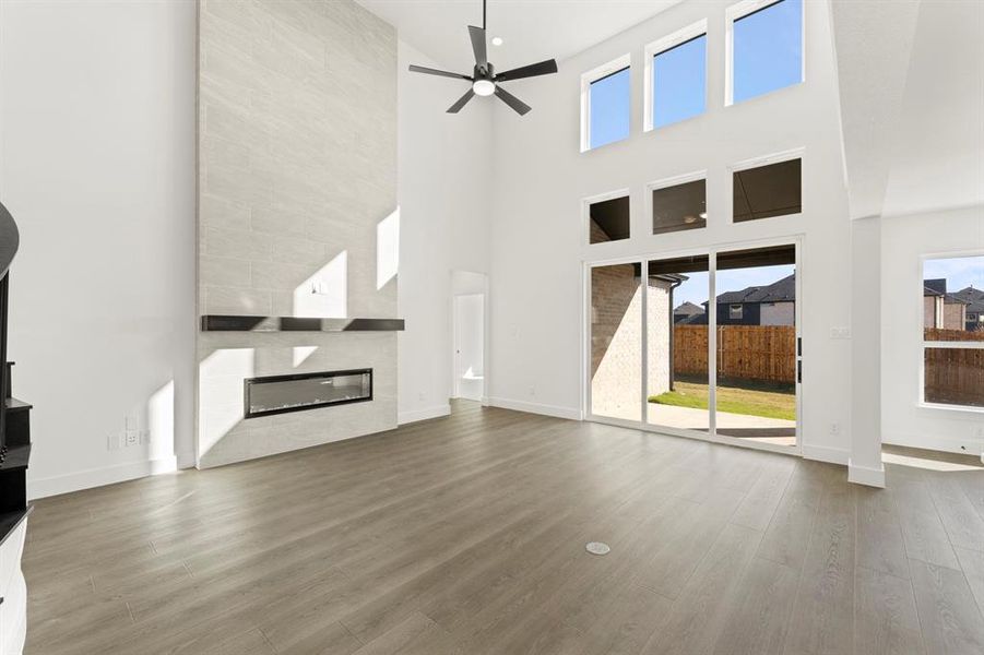 5_06. 1721 Silla - Family