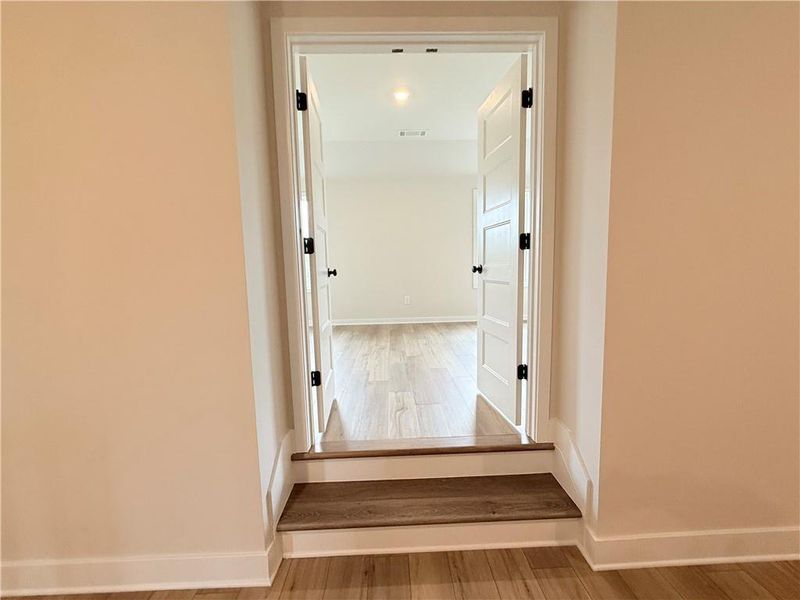 Spacious, unfurnished interior of a new home in Ponderosa Farms Reserve, Gainesville (Image 42). Spacious, unfurnished interior of a new home in Ponderosa Farms Reserve, Gainesville (Image 42).