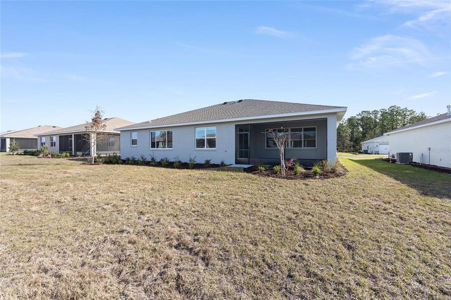 Exterior details and patio area of a home in , Ocala (Image 25). Exterior details and patio area of a home in , Ocala (Image 25).