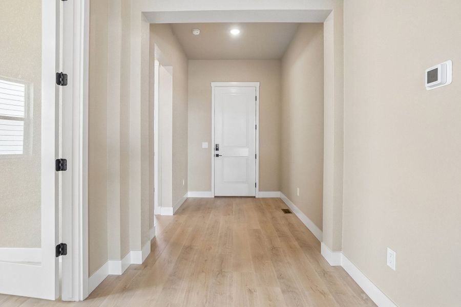 Spacious, unfurnished interior of a new home in Jackson Creek North, Monument (Image 24).
