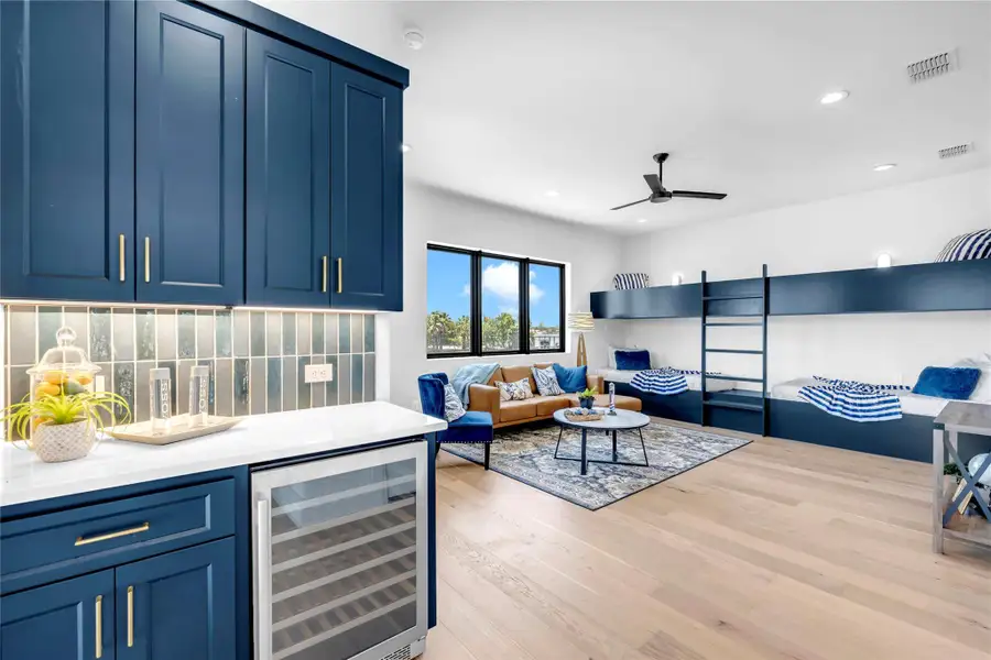 Furnished interior view inside a new home in , Marble Falls (Image 9).