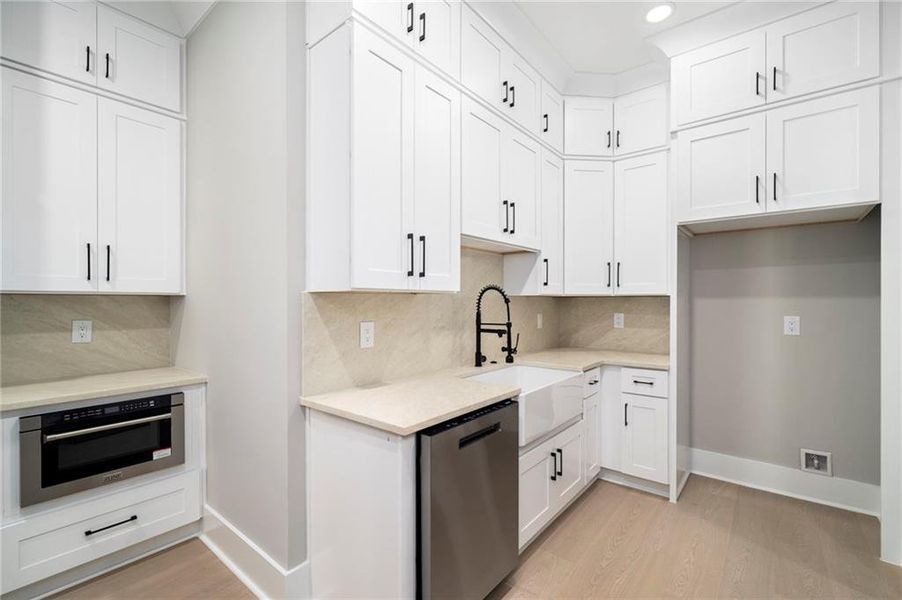 Furnished interior view inside a new home in , Suwanee (Image 9).