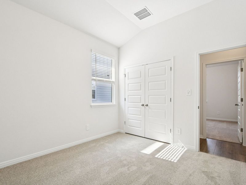 Spacious, unfurnished interior of a new home in Prairie Winds - Executive Collection, Hutto (Image 14).