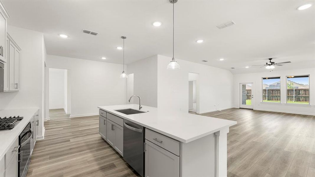 11. 769 Grand Dale - Kitchen (3) 11. 769 Grand Dale - Kitchen (3)