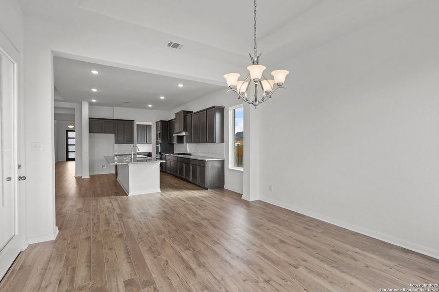 Spacious, unfurnished interior of a new home in Homestead, Schertz (Image 23).