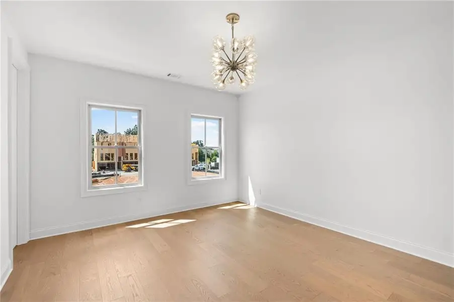Spacious, unfurnished interior of a new home in , Suwanee (Image 31).