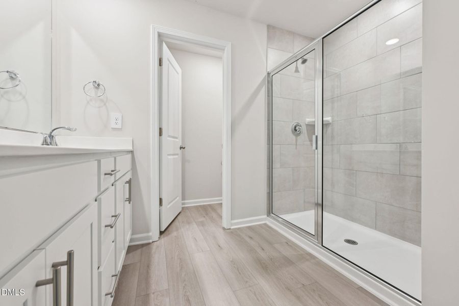 20 - Primary Bath