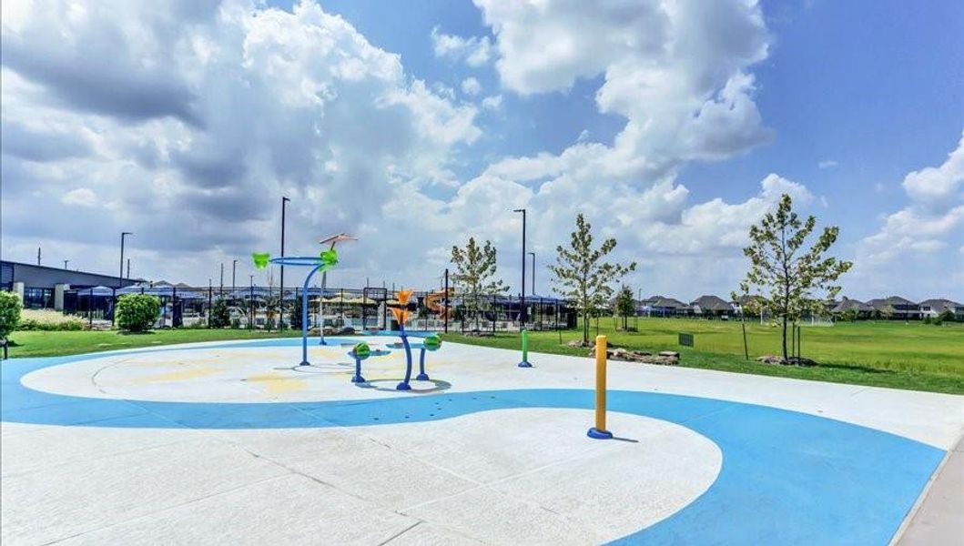 Community amenities in , Katy (Image 8).