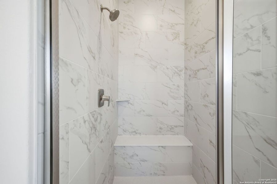 Furnished interior view inside a new home in Pradera Ridge, Floresville (Image 6).