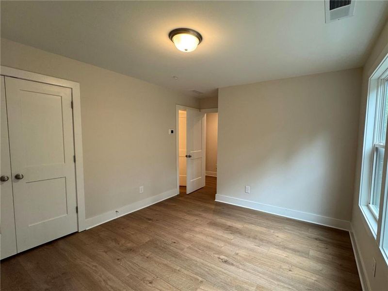 Spacious, unfurnished interior of a new home in , Alpharetta (Image 22). Spacious, unfurnished interior of a new home in , Alpharetta (Image 22).