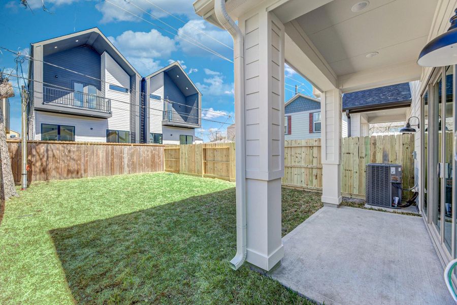 Exterior details and patio area of a home in , Houston (Image 4).