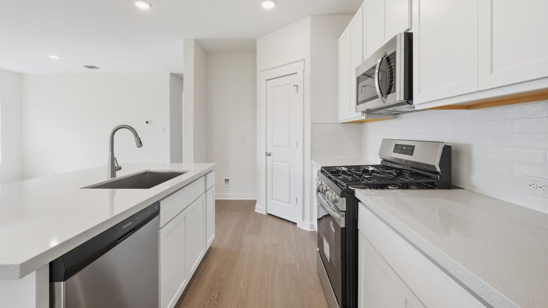 Furnished interior view inside a new home in Creeks Crossing, Elgin (Image 15).