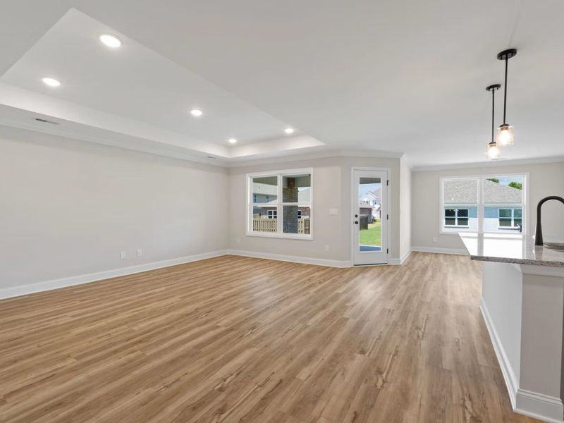 Spacious, unfurnished interior of a new home in Waverly Estates, Nevada (Image 15).