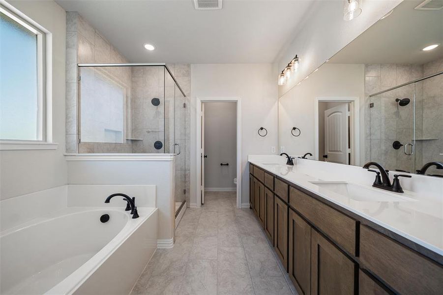 Furnished interior view inside a new home in Oak Grove Addition, Springtown (Image 10). Furnished interior view inside a new home in Oak Grove Addition, Springtown (Image 10).