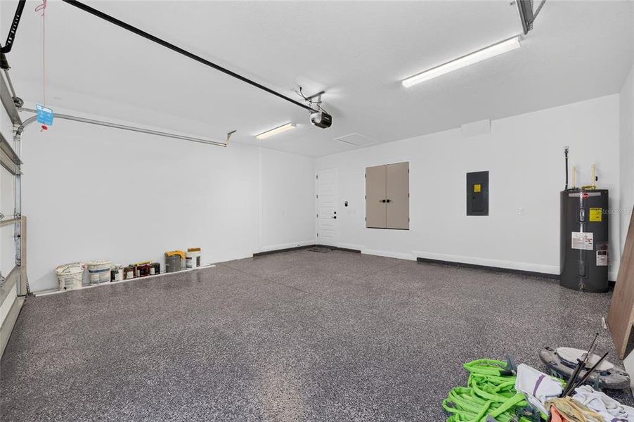 Spacious, unfurnished interior of a new home in , Ocala (Image 37). Spacious, unfurnished interior of a new home in , Ocala (Image 37).