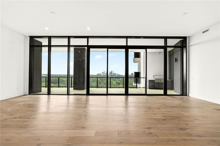 Spacious, unfurnished interior of a new home in The Dillon Buckhead, Atlanta (Image 23).