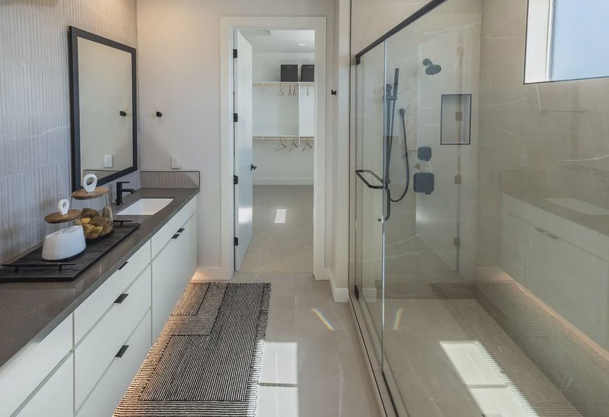 Model Primary Bath - 6 of 7